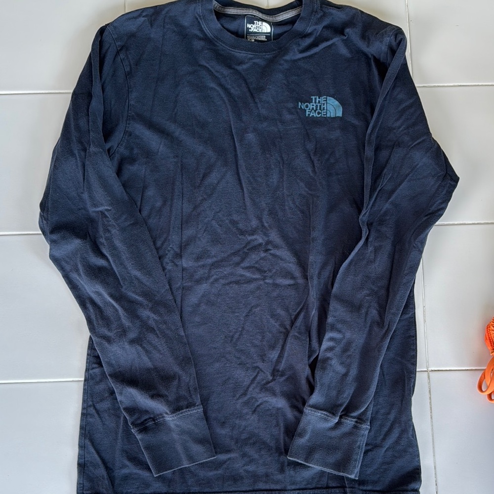 The North Face Black Long Sleeve Tee Classic Style